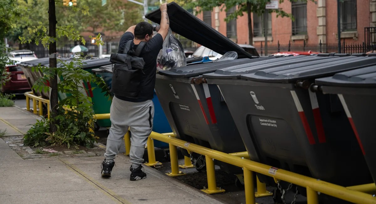NYC's Trash Revolution: Why Manhattan Residents Want Their Street Bins Back! (2026)